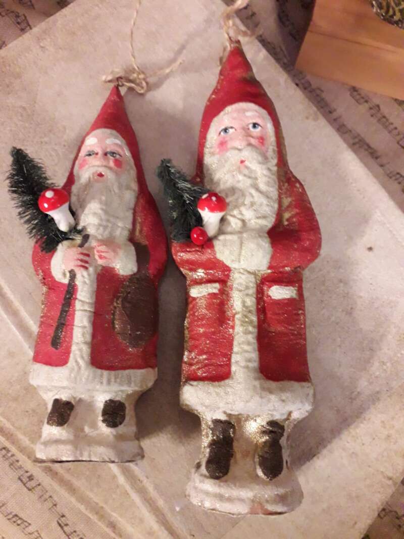 Oude kerstman (papier maché)