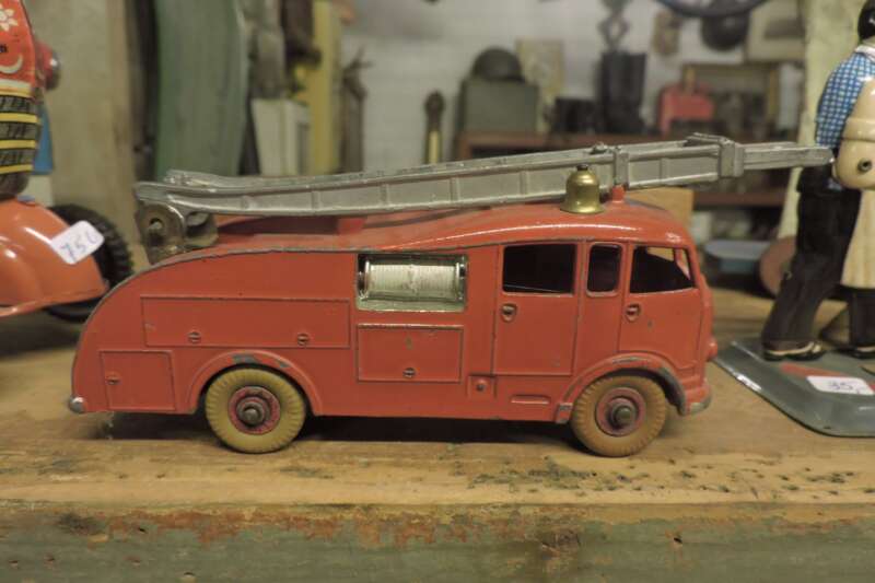 Dinky Toys brandweerwagen - Afbeelding 3