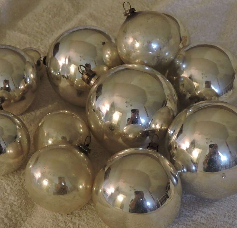 Set oude ballen (zilver)